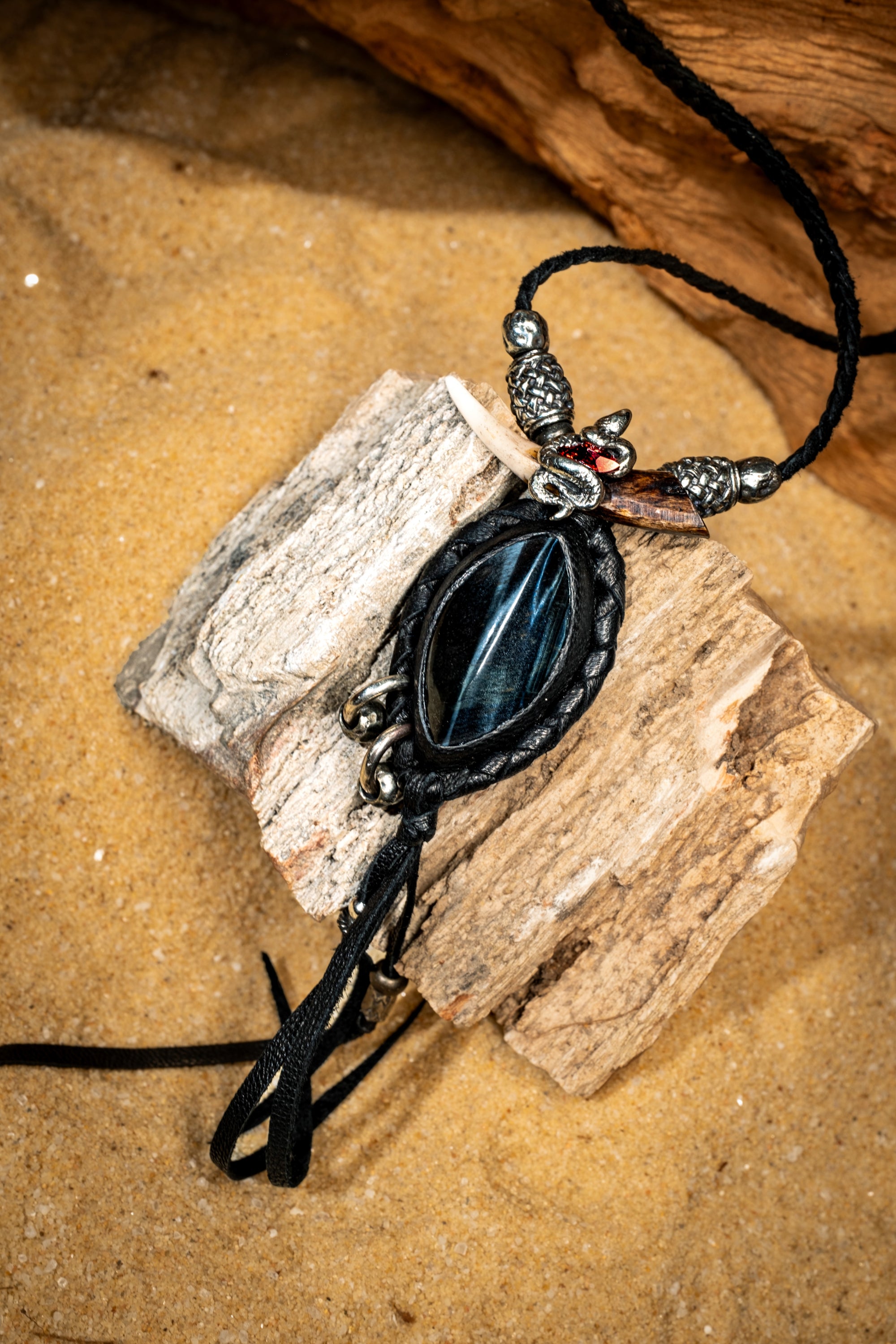 Real de Catorce: Black Tiger Eye – 14th Addiction