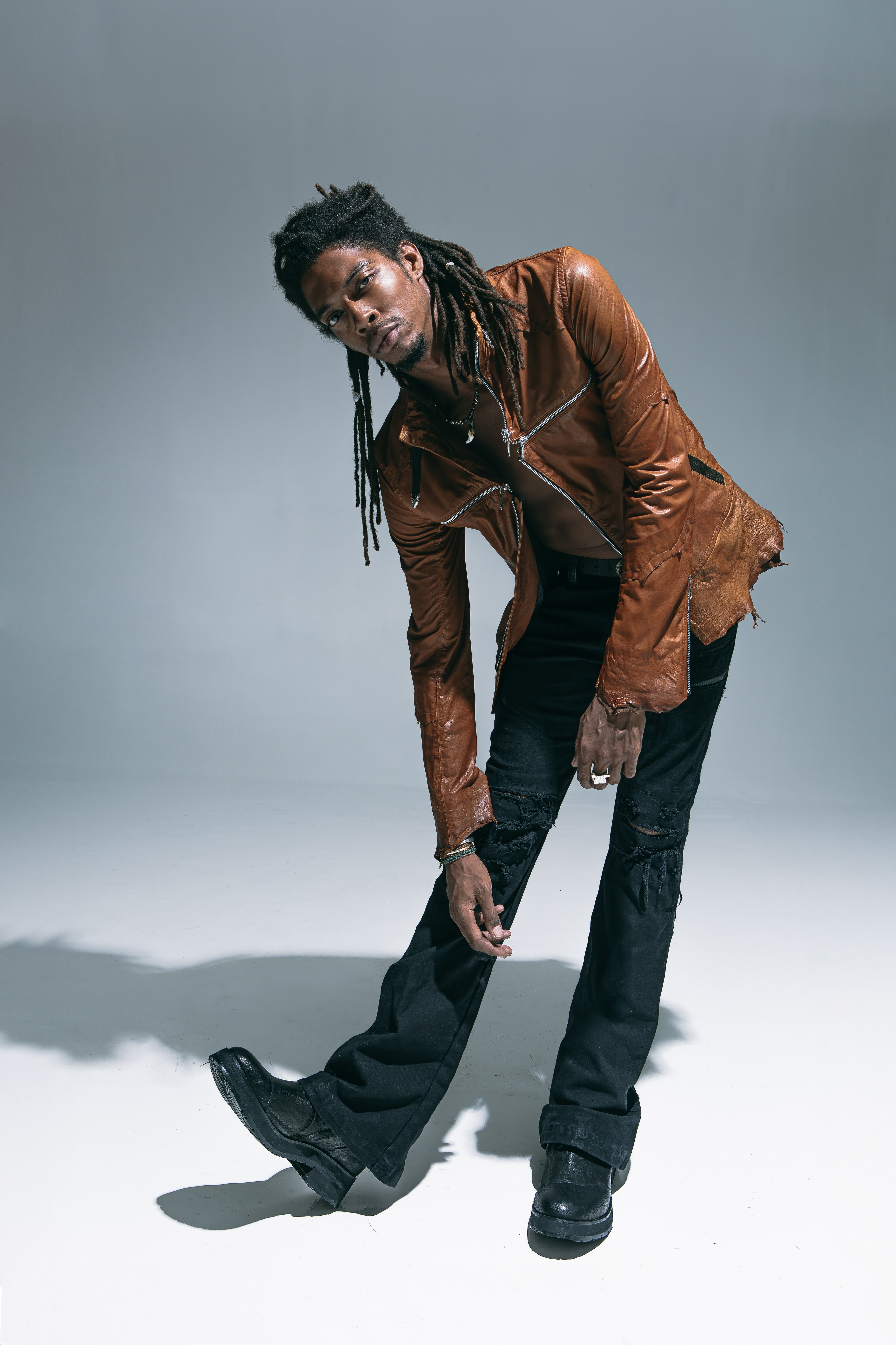 Cross Zip Camel – 14th Addiction