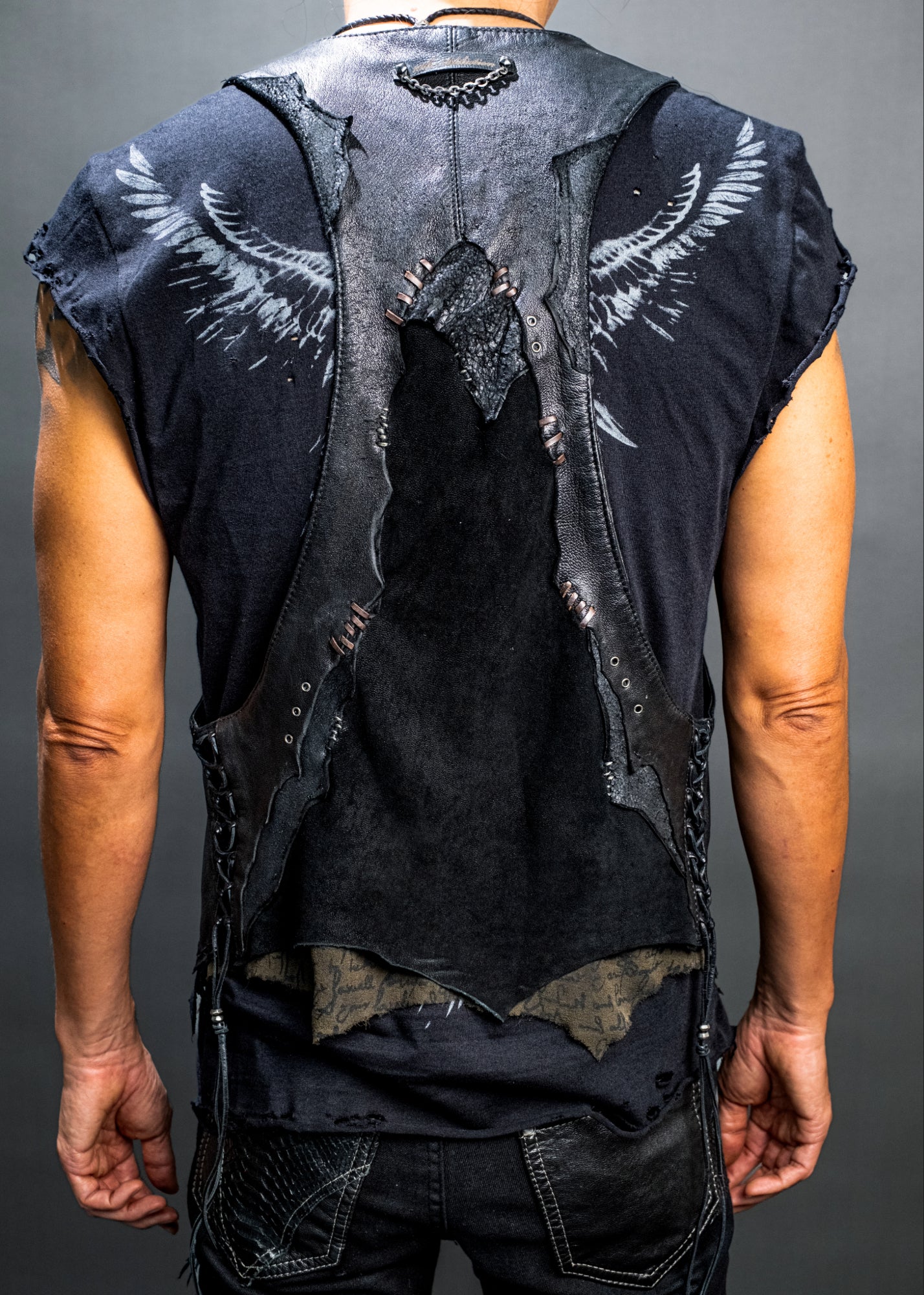 Buffalo Vest – 14th Addiction