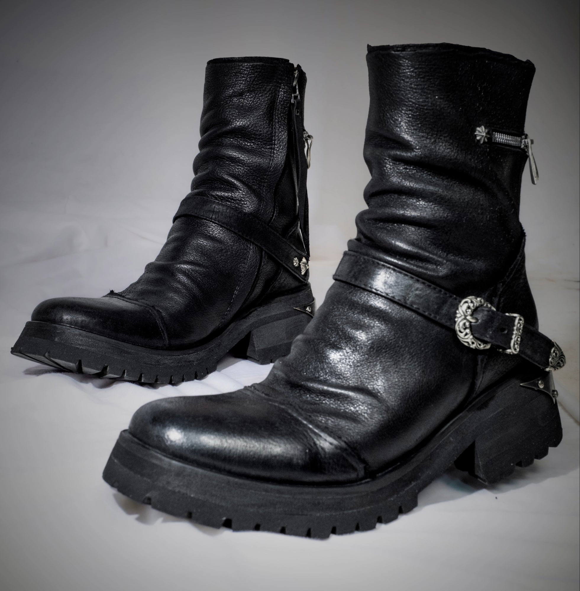 Cross Boots