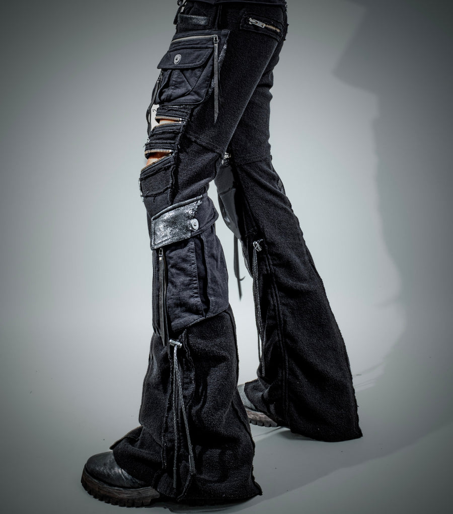 F. Cargo 4 Black
