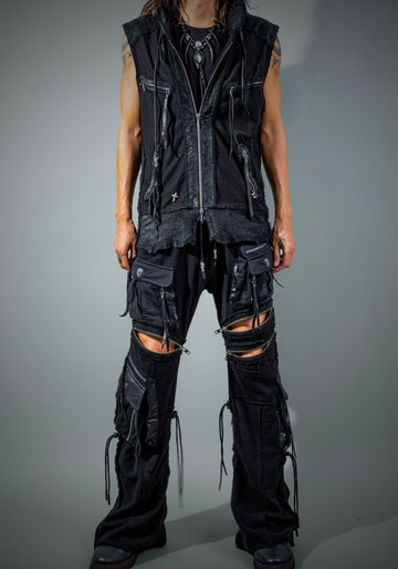 L. Breaker Vest Black