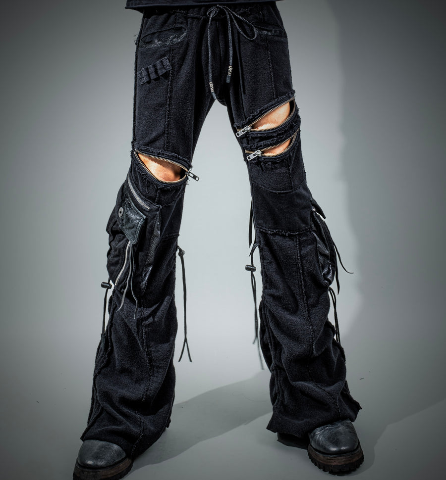 F. Cargo 2 Black