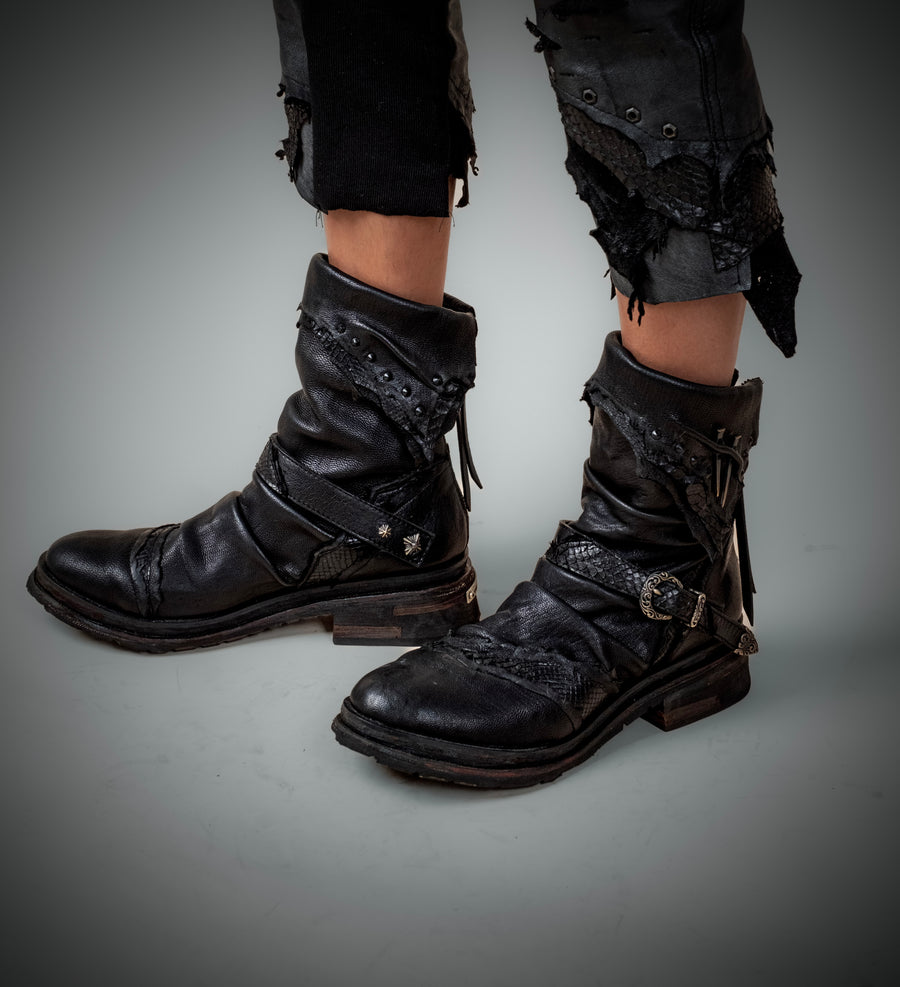 Stray Cat Boots