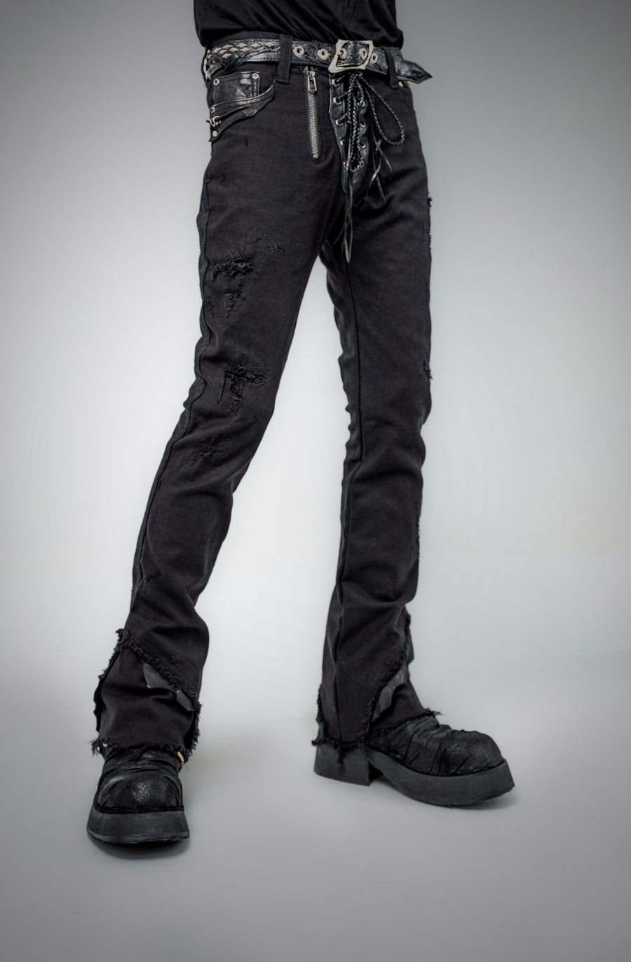 Outrider Lace Pants 01