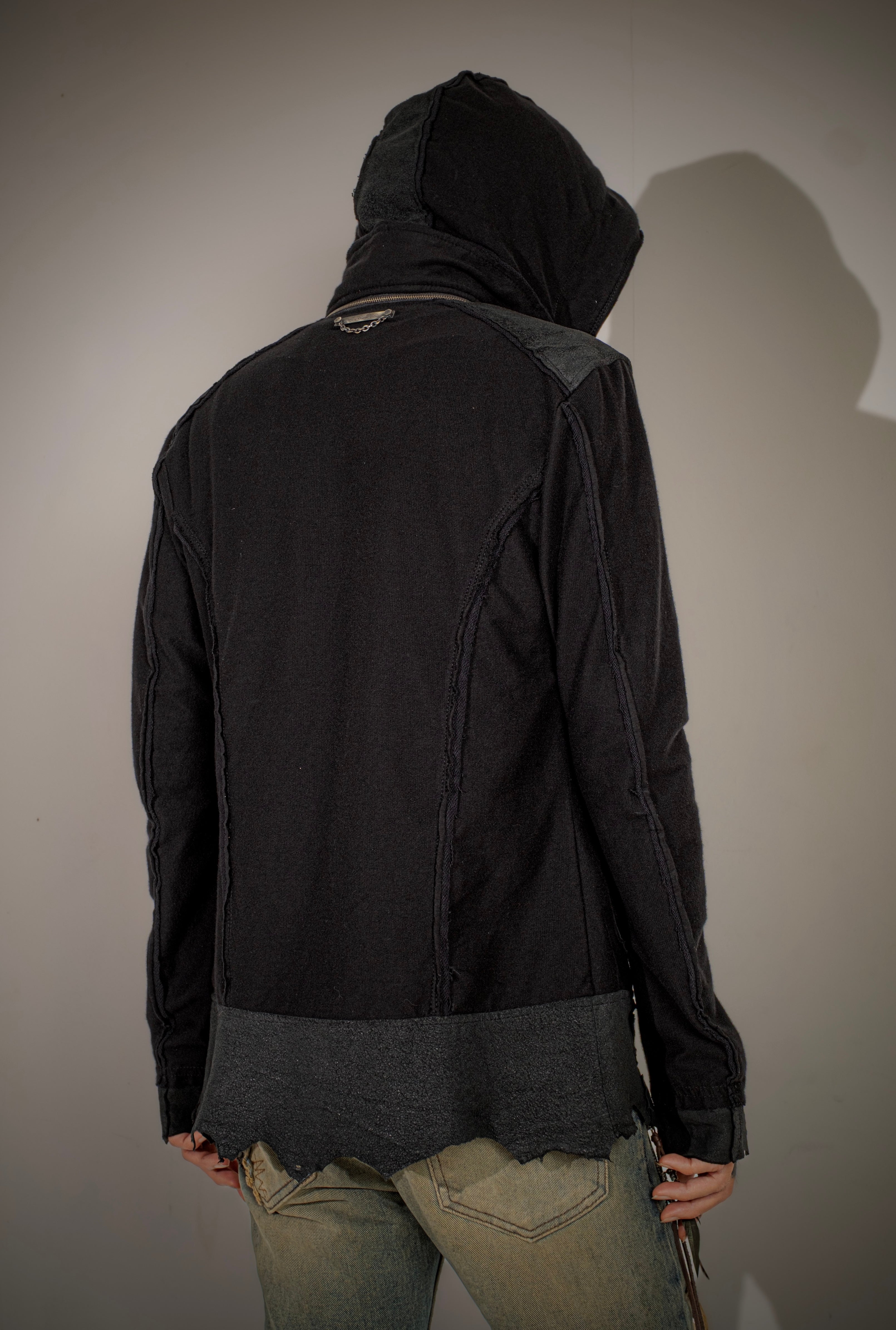 L. Breaker Hoodie Black – 14th Addiction