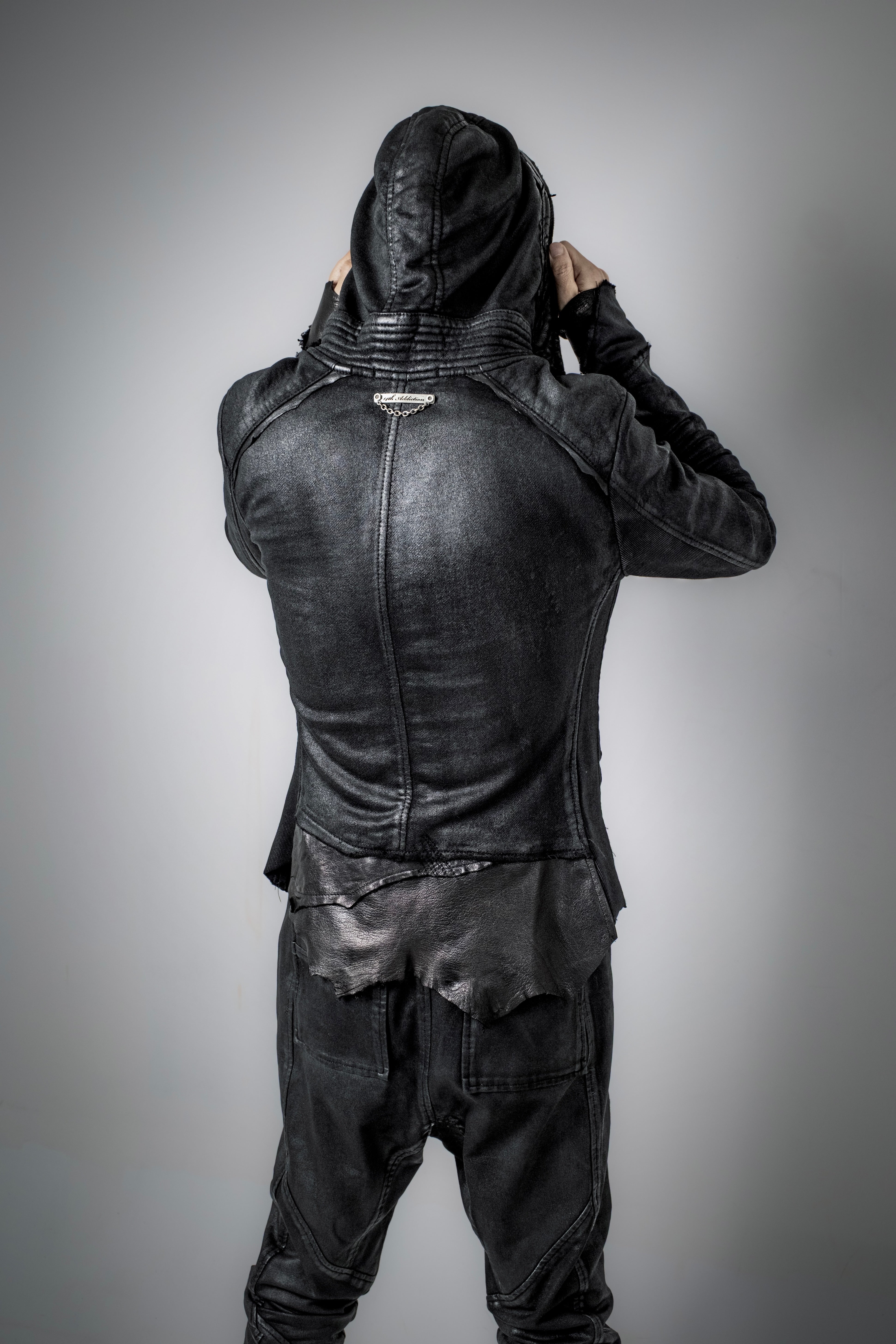 Obsidian Jacket – 14th Addiction