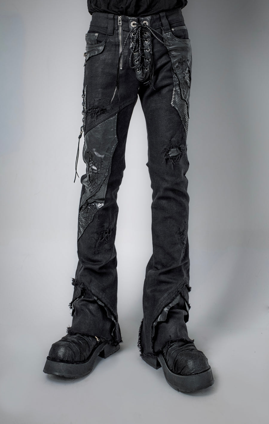 Outrider Lace Pants 02