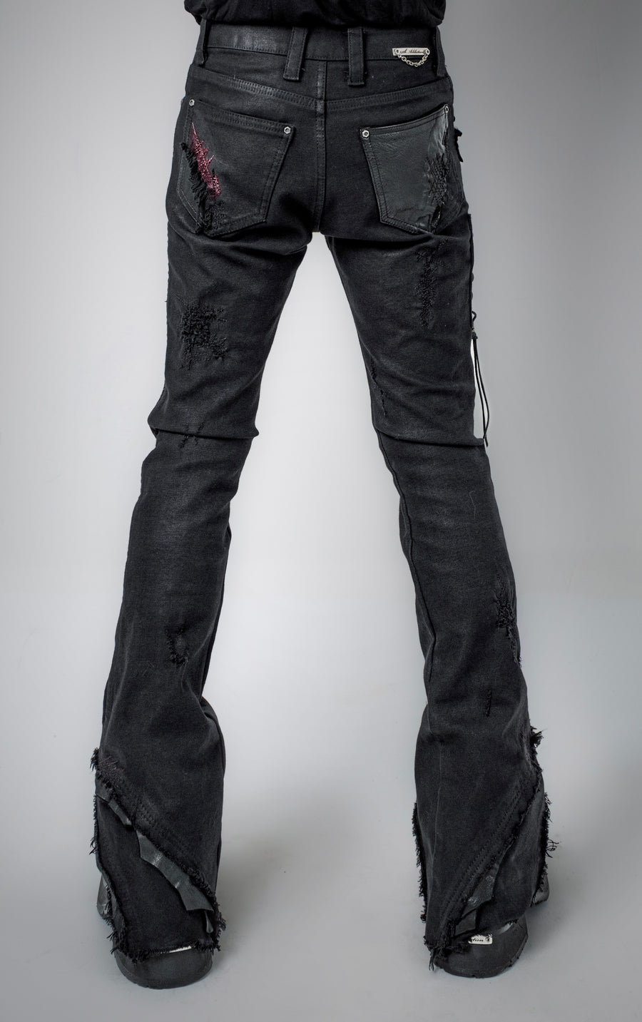 Outrider Lace Pants 02