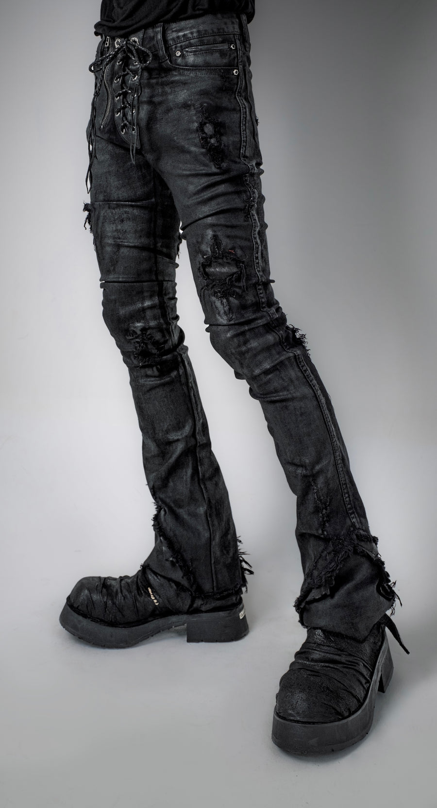 Outrider Carbon Pants 02