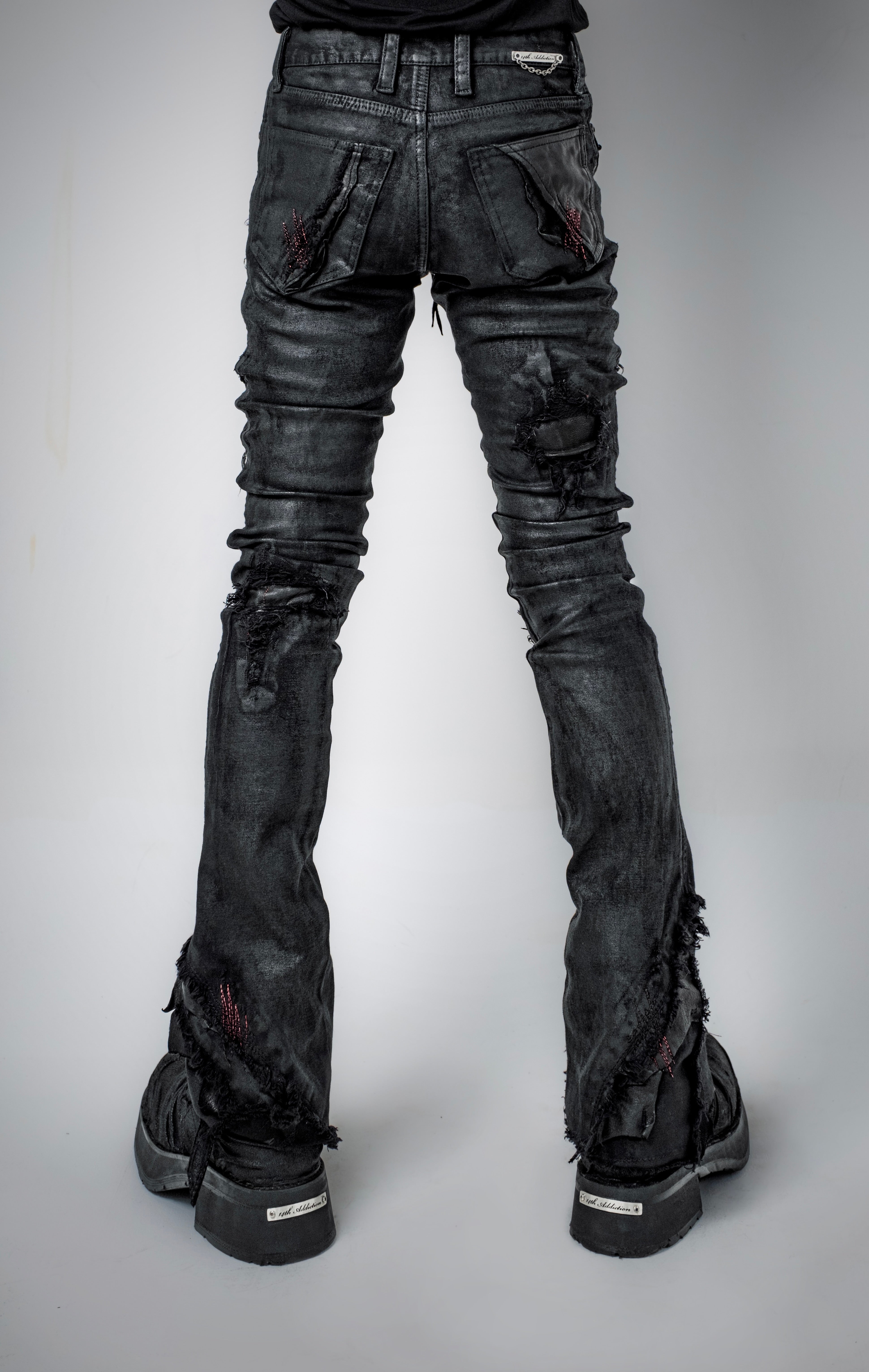 Outrider Carbon Pants 02