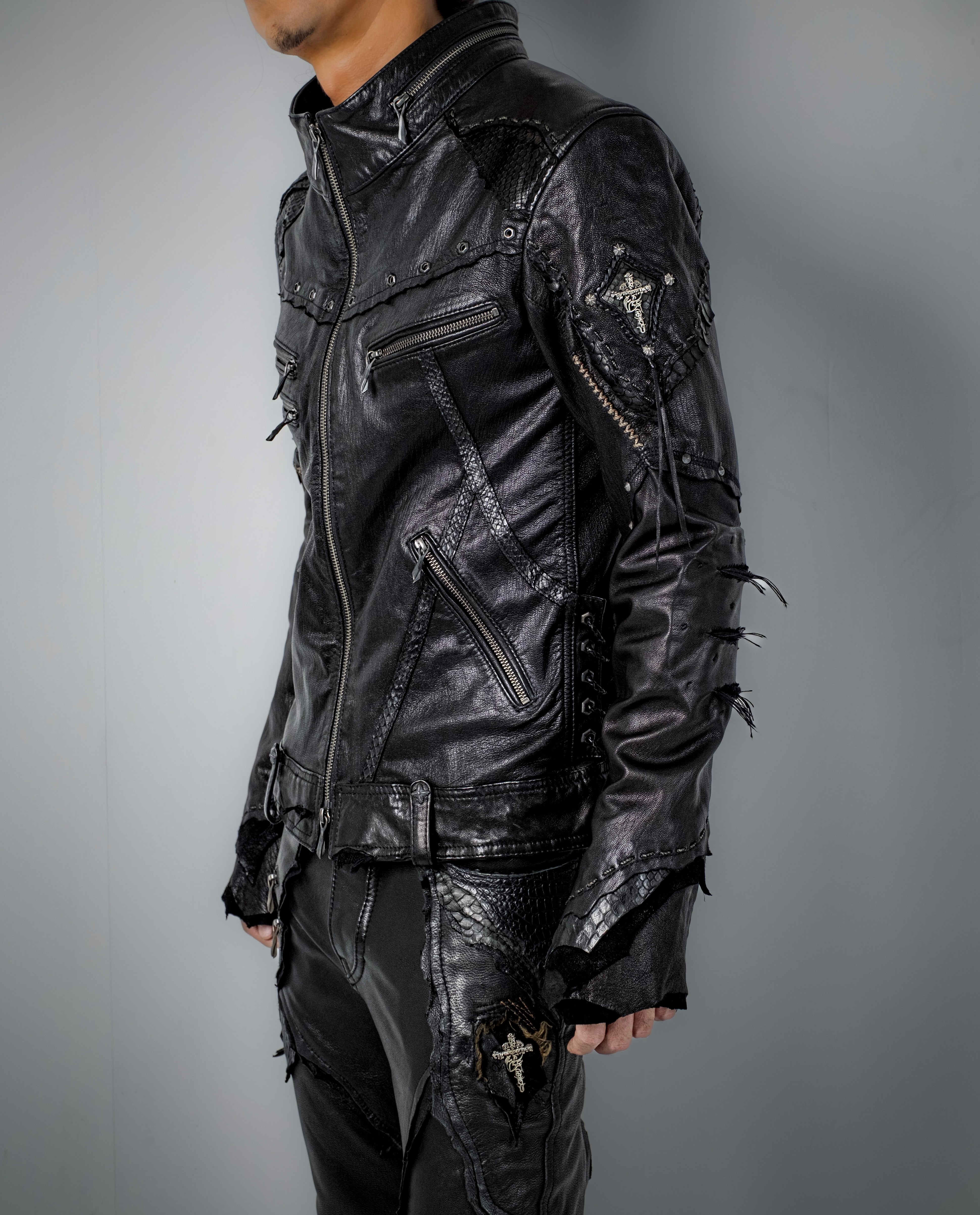 Desert Neo Black – 14th Addiction