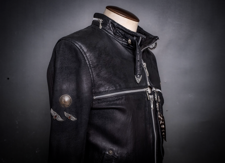Cross Zip Black