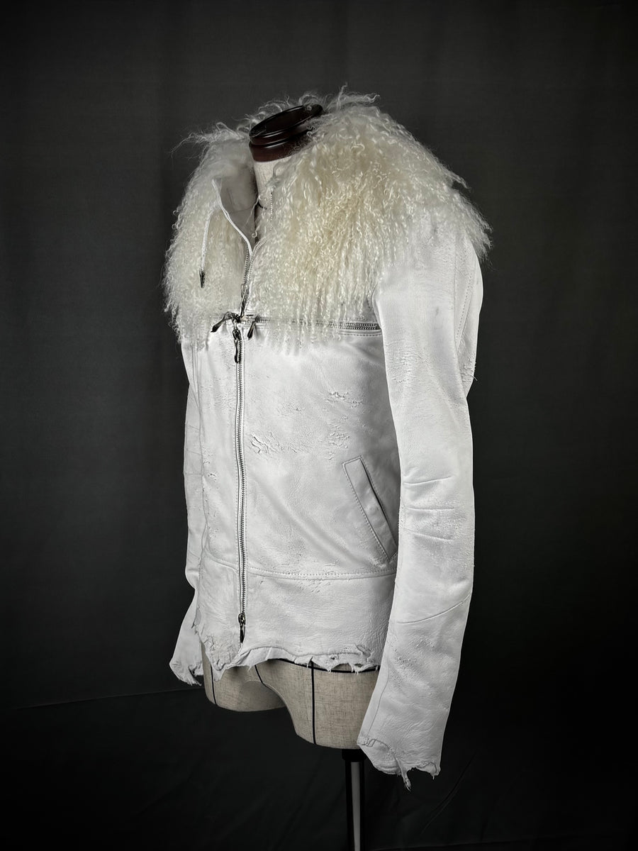 Cross Zip with Detachable Fur