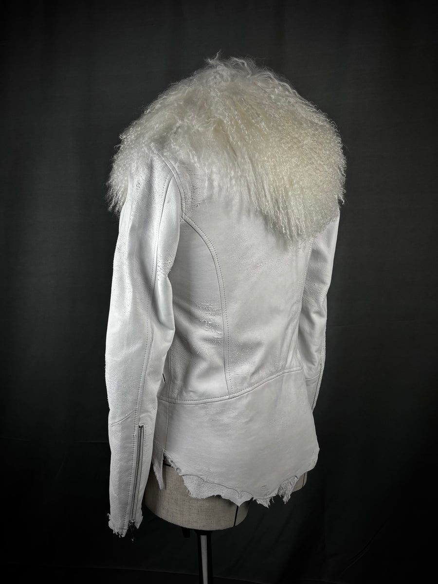 Cross Zip with Detachable Fur