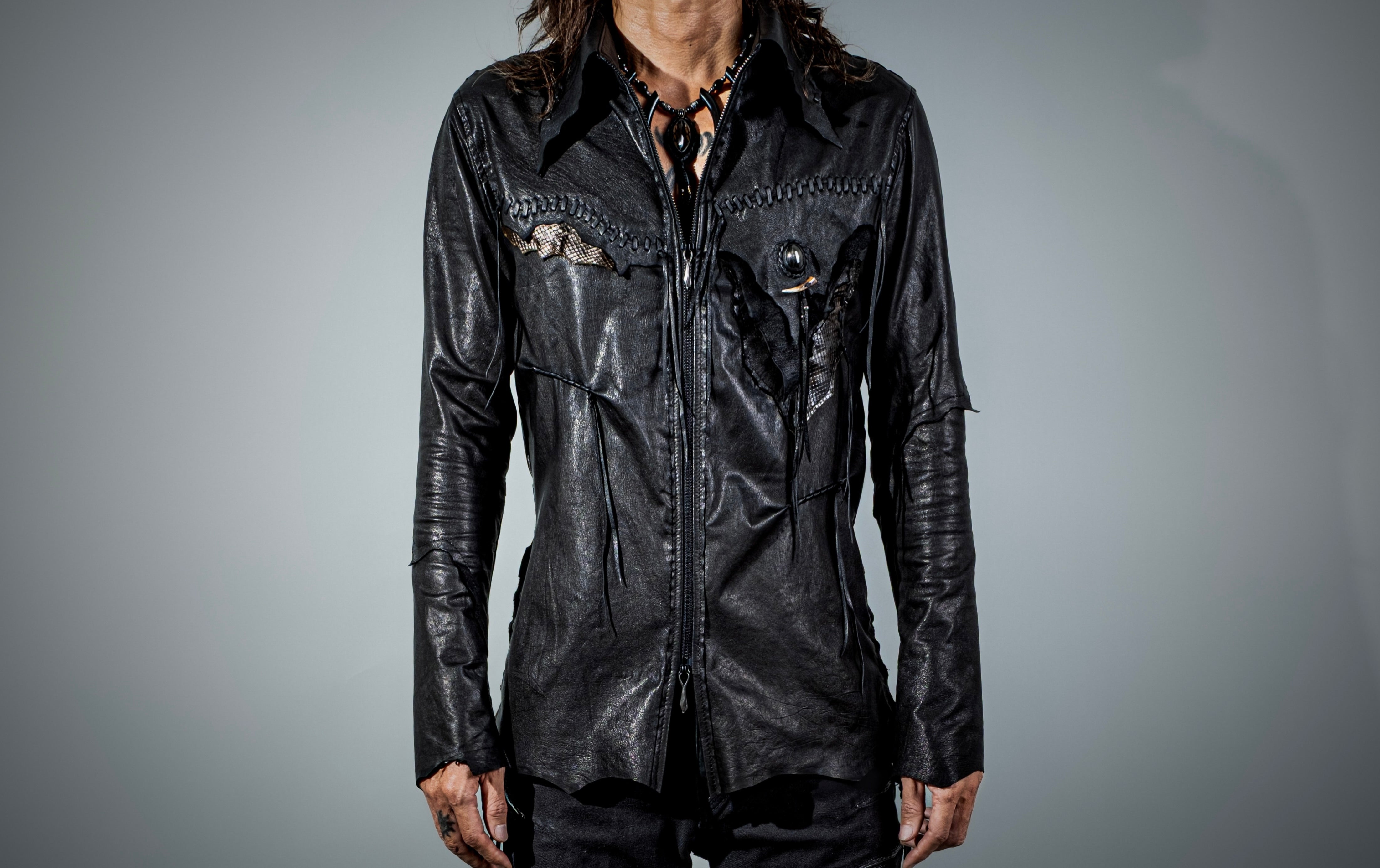 Desperado Wing Black – 14th Addiction