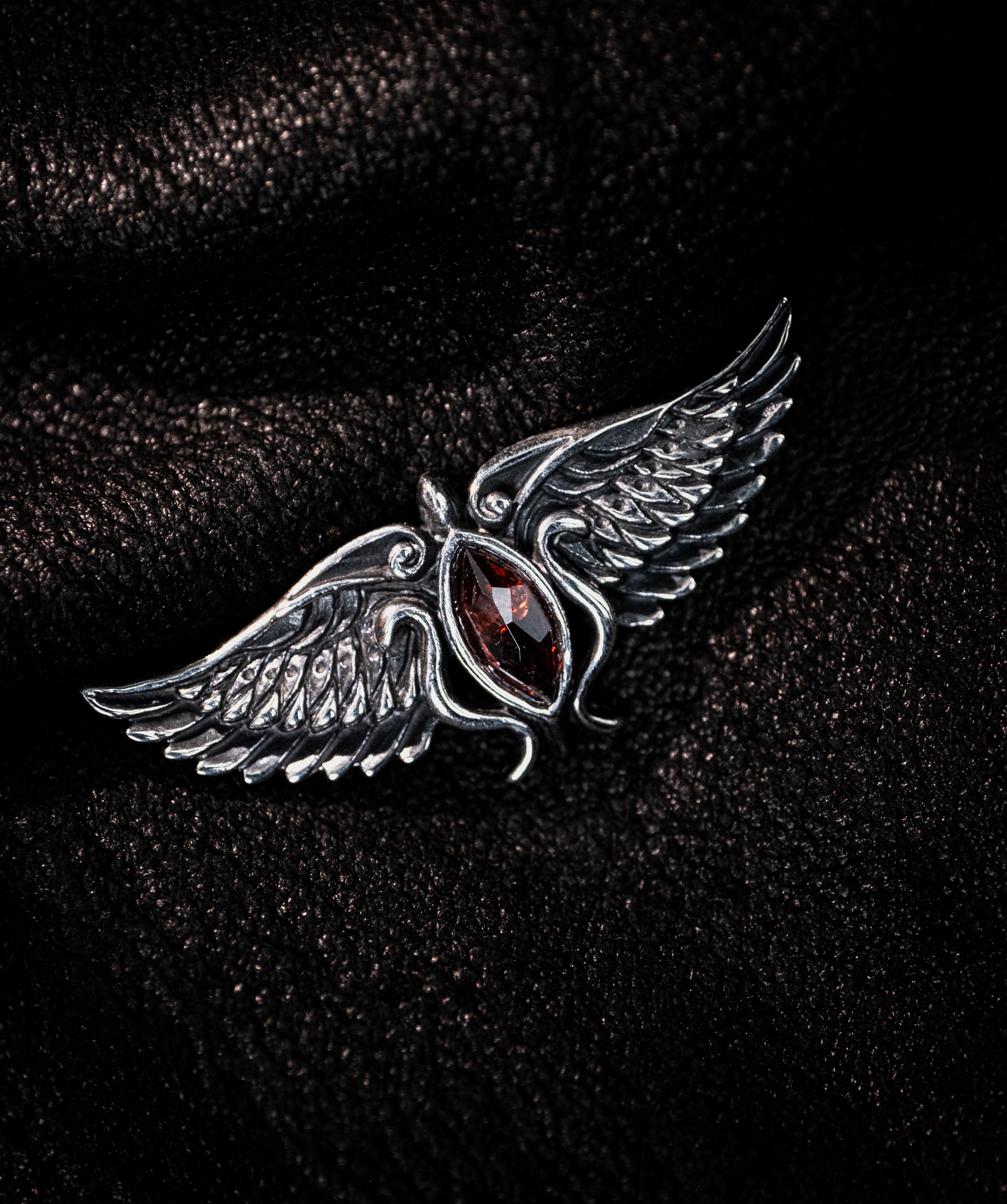 Wing Garnet